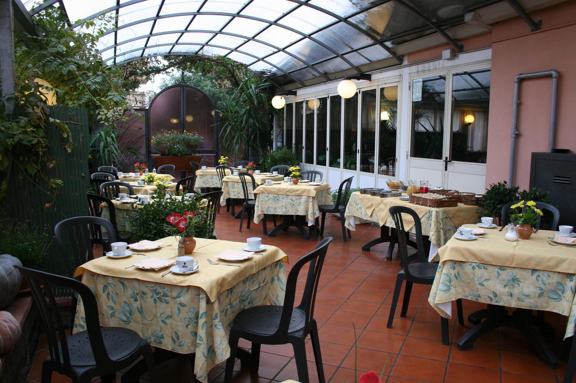 Hotel D'Orange D'Alcantara Francavilla di Sicilia Restaurante foto